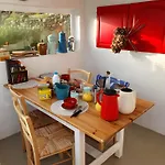 Insolite Mas Boutet Tatil Evi