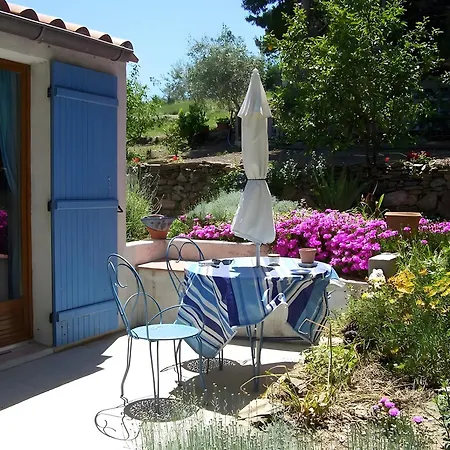 Insolite Mas Boutet Tatil Evi